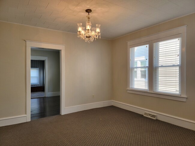 Foto del edificio - 316 W Sunset Ave