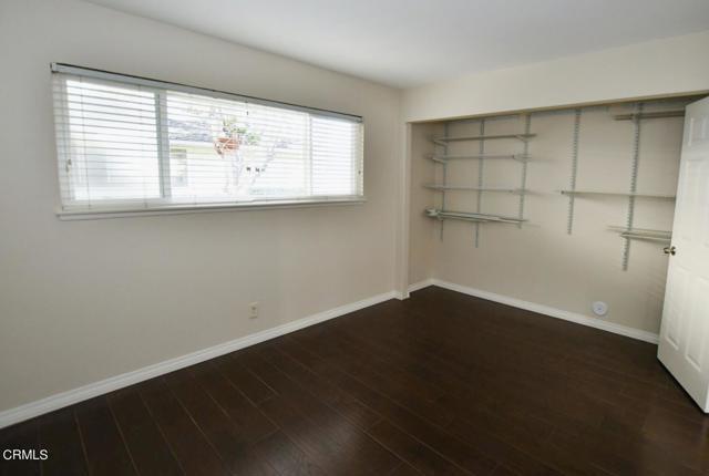 Foto del edificio - 712 W Hemlock St