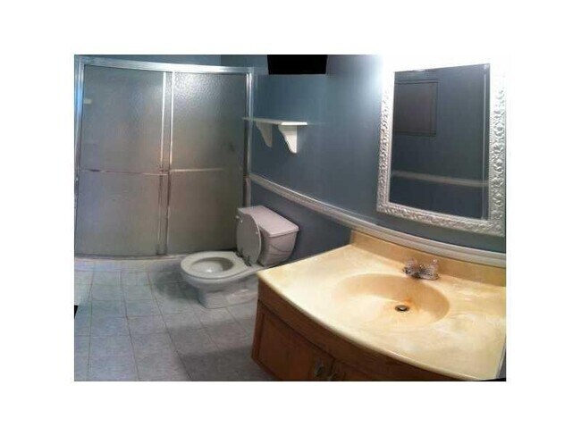 Building Photo - 5310 SW 188th Ave