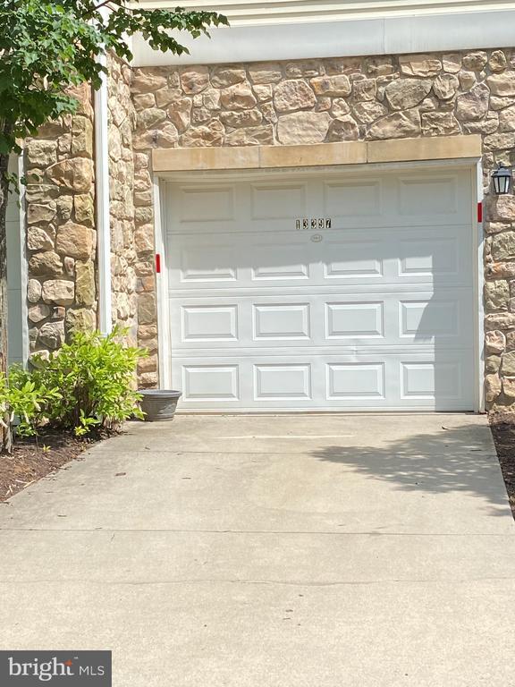 Building Photo - 13397 Connor Dr