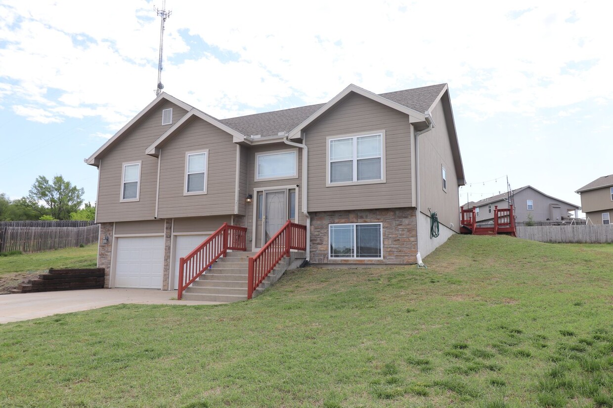 Foto principal - Gorgeous Home for Rent