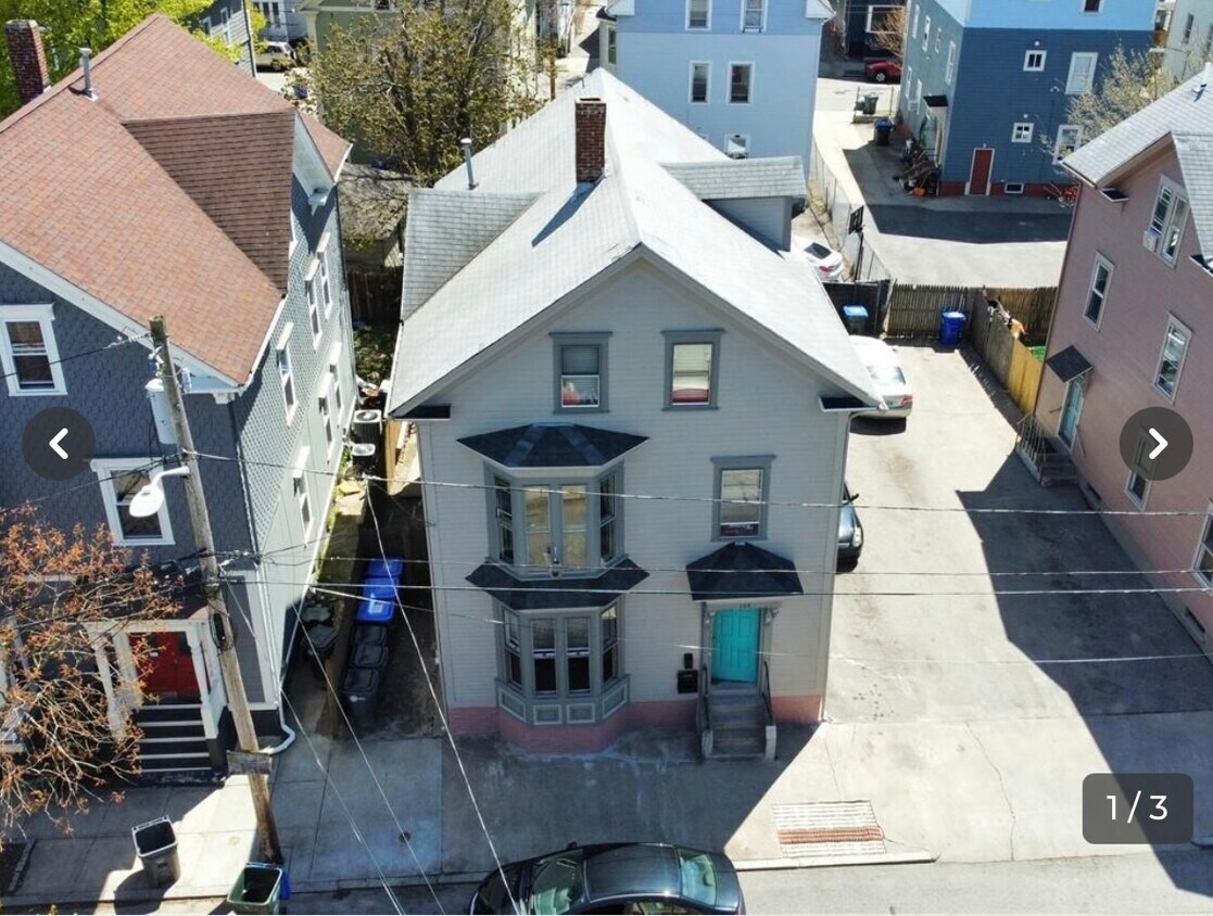 122 Willow St Unit 1, Providence, RI 02909 Apartments in Providence