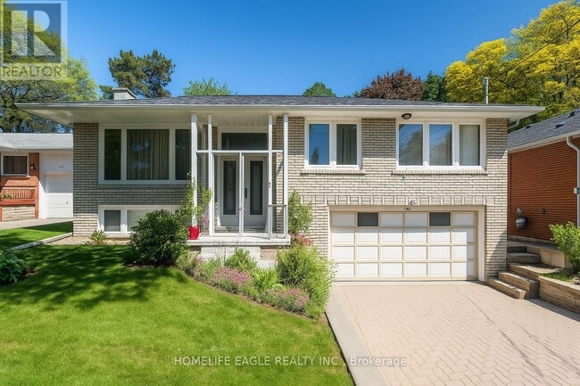 Photo du bâtiment - 33 Sumner Heights Dr