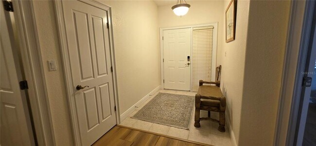 Building Photo - 222 Lewis Cir