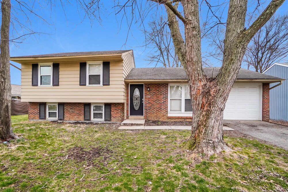 Primary Photo - 628 Juniper Ln