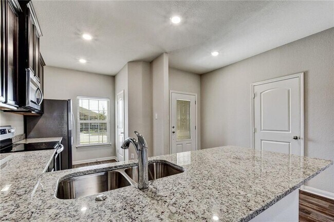 Foto del edificio - 313 Mount Vernon Way