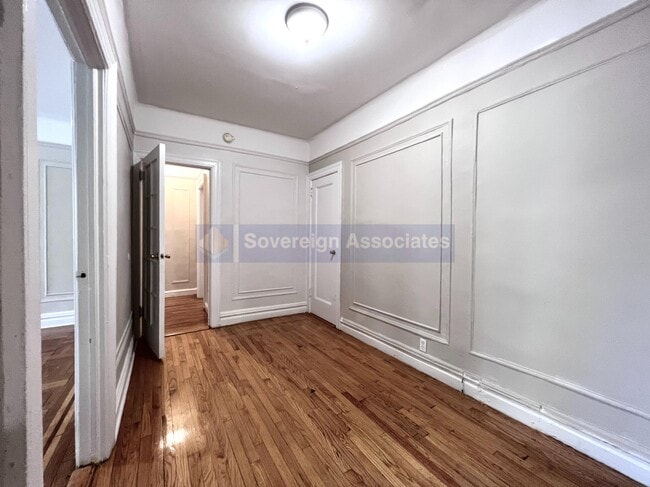 Building Photo - 850 West 176th Street