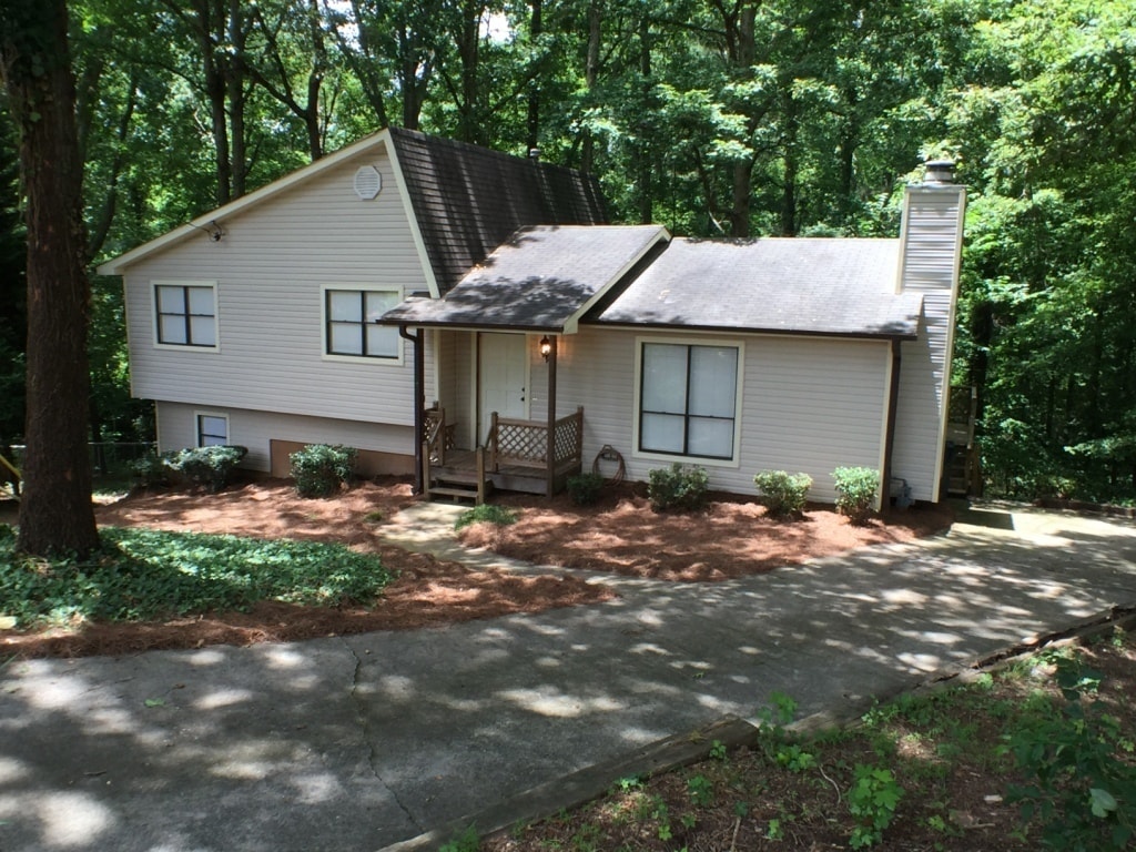 Primary Photo - Kennesaw - 3 or 4BR - WALK to Big Shanty Park!