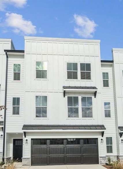 Foto del edificio - 9214 Delancey Ln NW