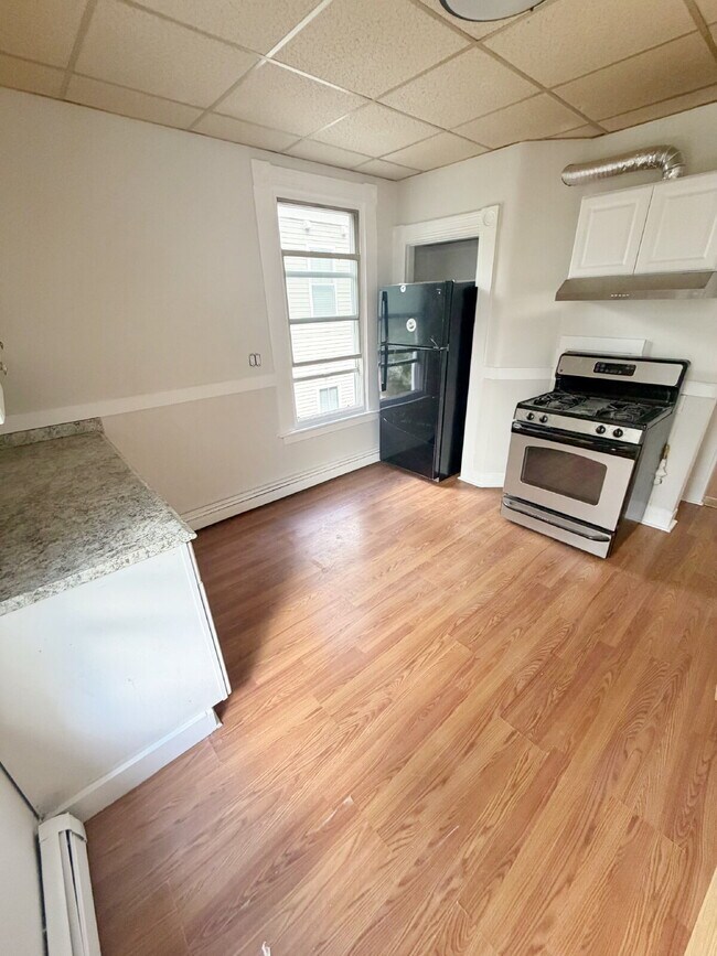 Photo - Cozy 1.5-Bedroom in a Vibrant East Boston Neighborhood Apartment