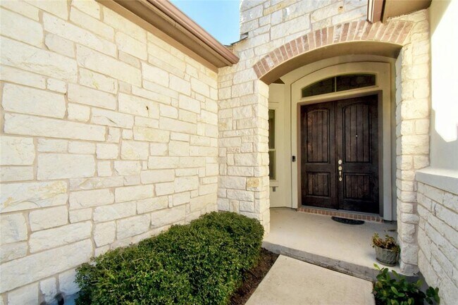 Building Photo - 22316 Verbena Pkwy
