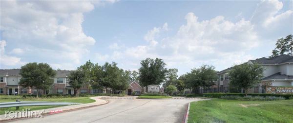 Building Photo - 24011 Richards Rd