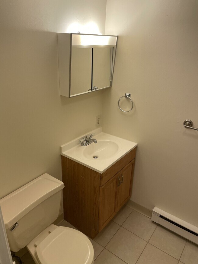 11 Gibbs St Unit I137, Worcester, MA 01607 Apartments in Worcester