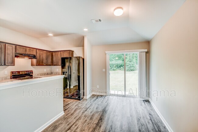 Foto del edificio - 12629 Waterbury Dr