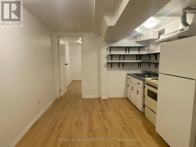 Photo du bâtiment - 114 Baldwin St