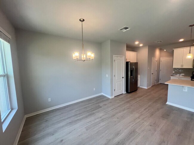Foto del edificio - Luxurious Carrabelle Townhome with Premium...