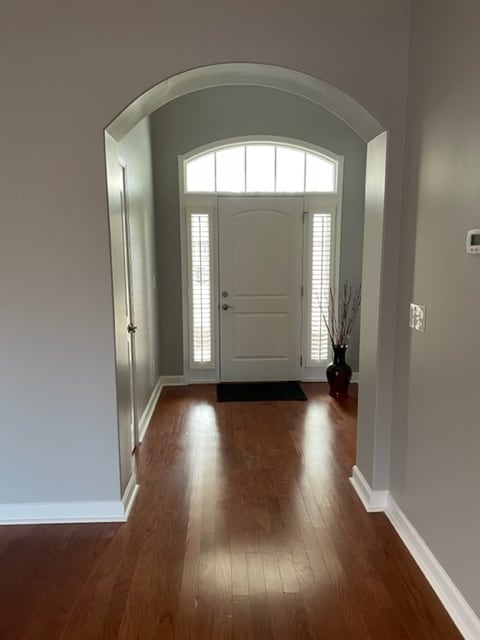 view of front entrance from living room - 824 Wintercreeper Dr