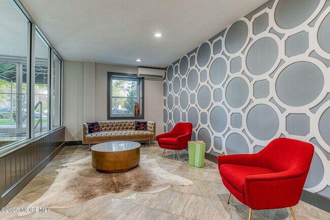 Foto del edificio - 1615 Park Ave
