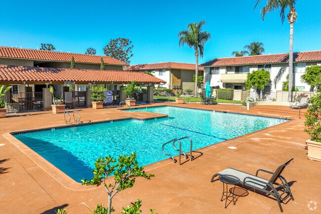 Building Photo - Mariposa Apartments