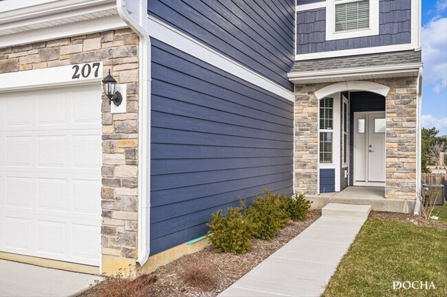 Building Photo - 207 Jorrie Ln
