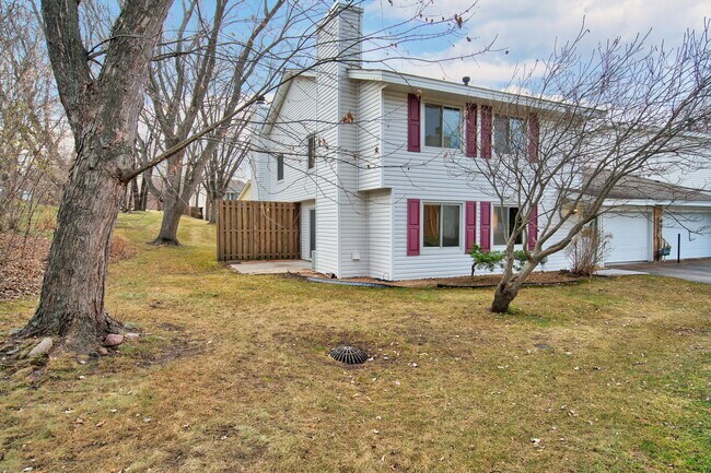 Building Photo - 3879 Dolomite Dr
