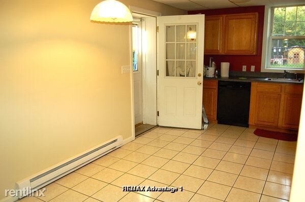 Building Photo - 2 br, 1 bath Apartment - 34 lakeview ave
