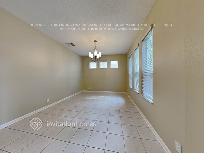 Foto del edificio - 110 E Lake Victoria Cir