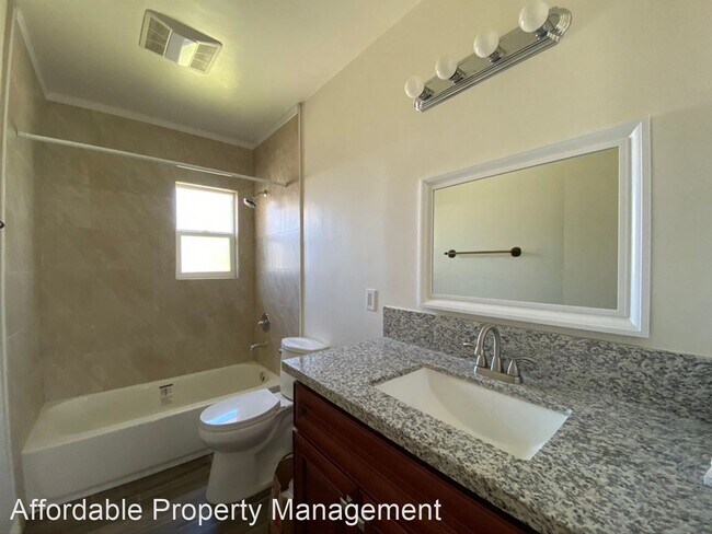 Foto del edificio - 3 br, 1.5 bath House - 512 La Serena Dr.