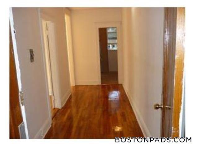 Foto del edificio - 1450 Commonwealth Ave