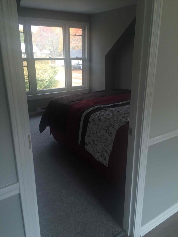 10 Beehive Dr, Gray, ME 04039 Room for Rent in Gray, ME