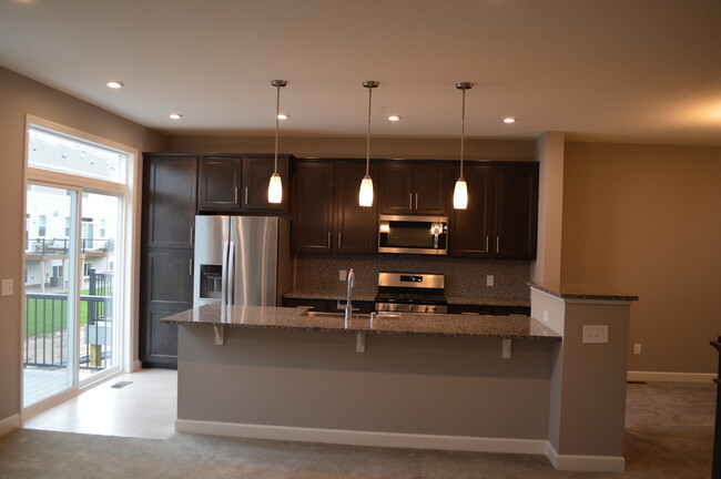 Building Photo - 6974 Archer Ct