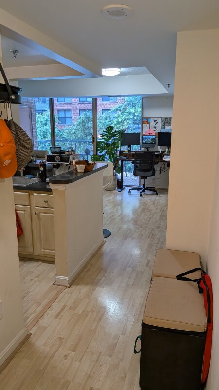 Foto del edificio - 4808 Moorland Ln