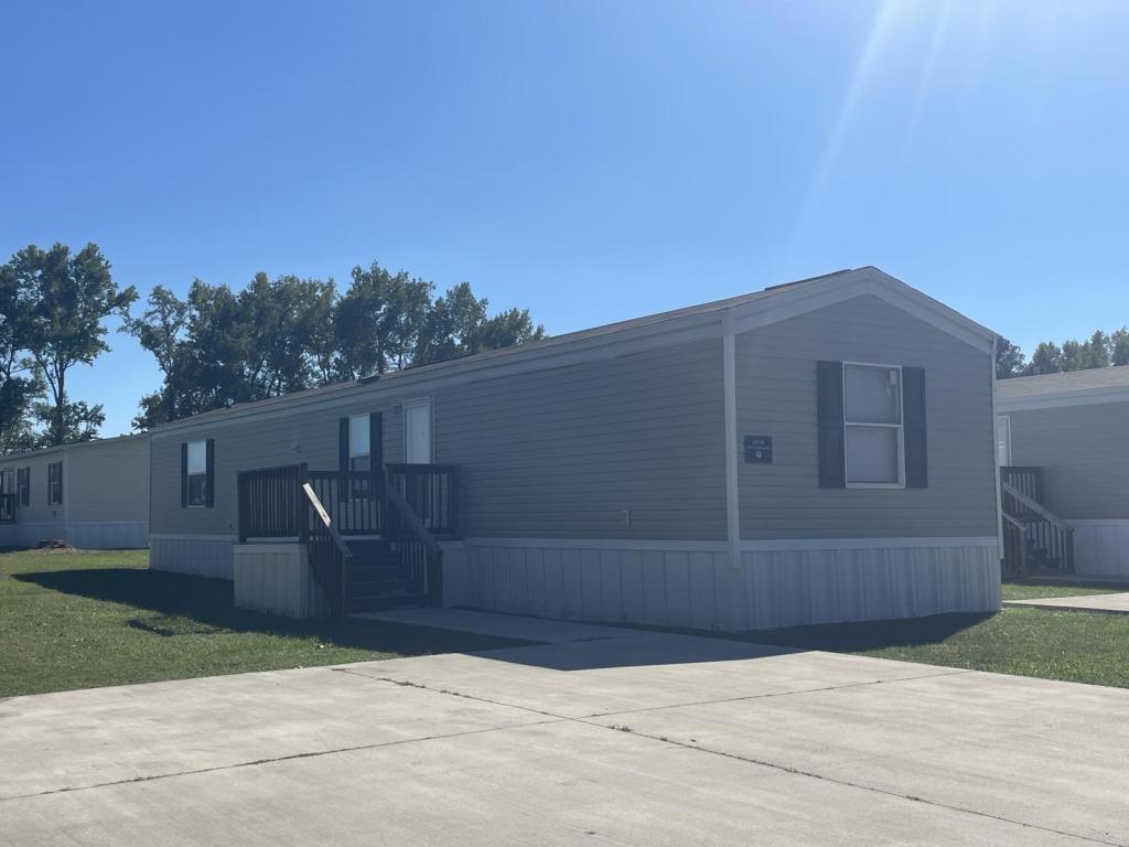 Foto principal - 555 Crandlemire Rd