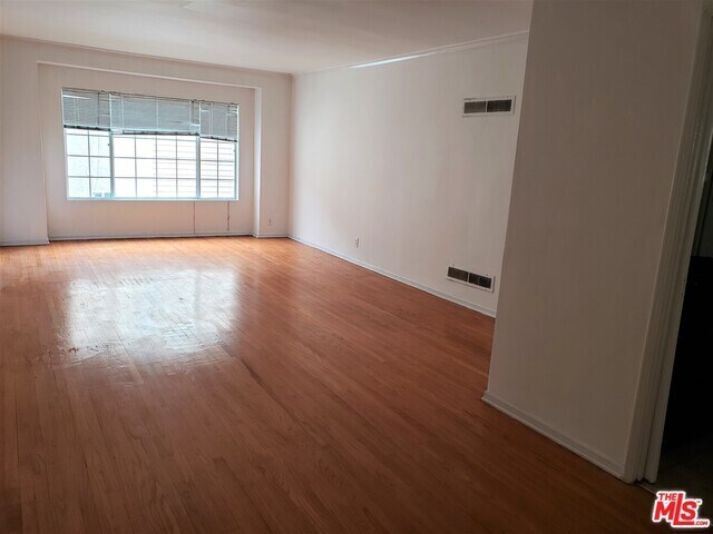 Foto del edificio - 1640 Greenfield Ave