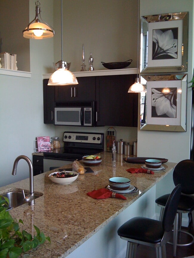 Kitchen - 2429 Locust St