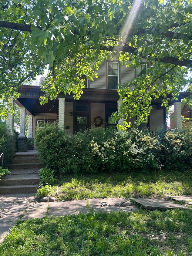 Foto principal - 1311 Richards St