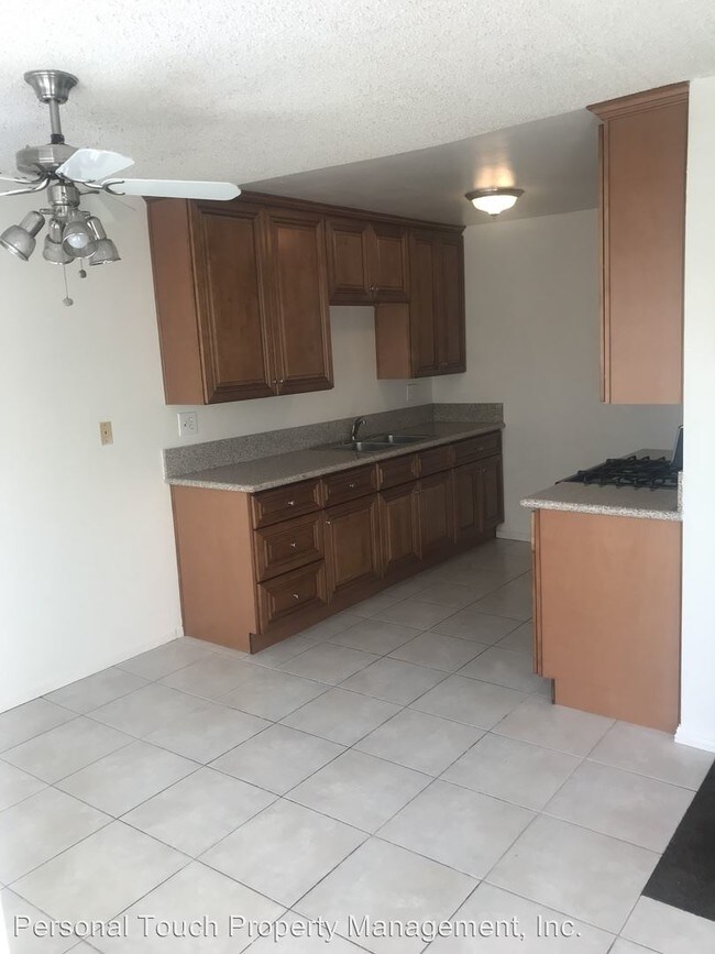 Foto del edificio - 1246 W 11th St