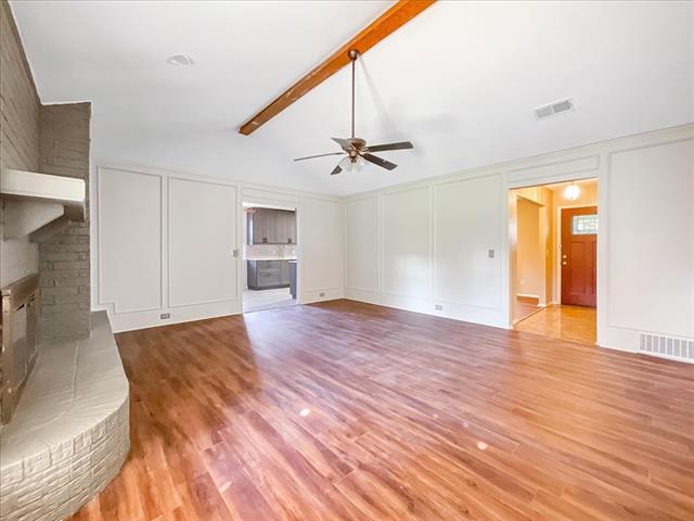 Building Photo - 814 Rush Creek Dr