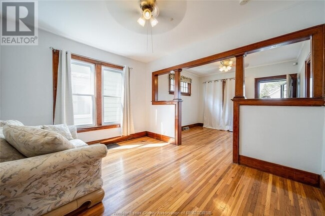 Building Photo - 552 Elm Ave