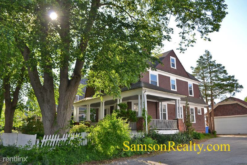Primary Photo - 5 br, 1.5 bath House - 17 Fairview Ave