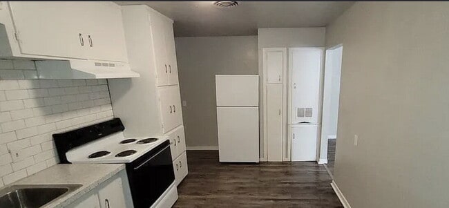 Foto del edificio - Cute 2 bed 1 bath!