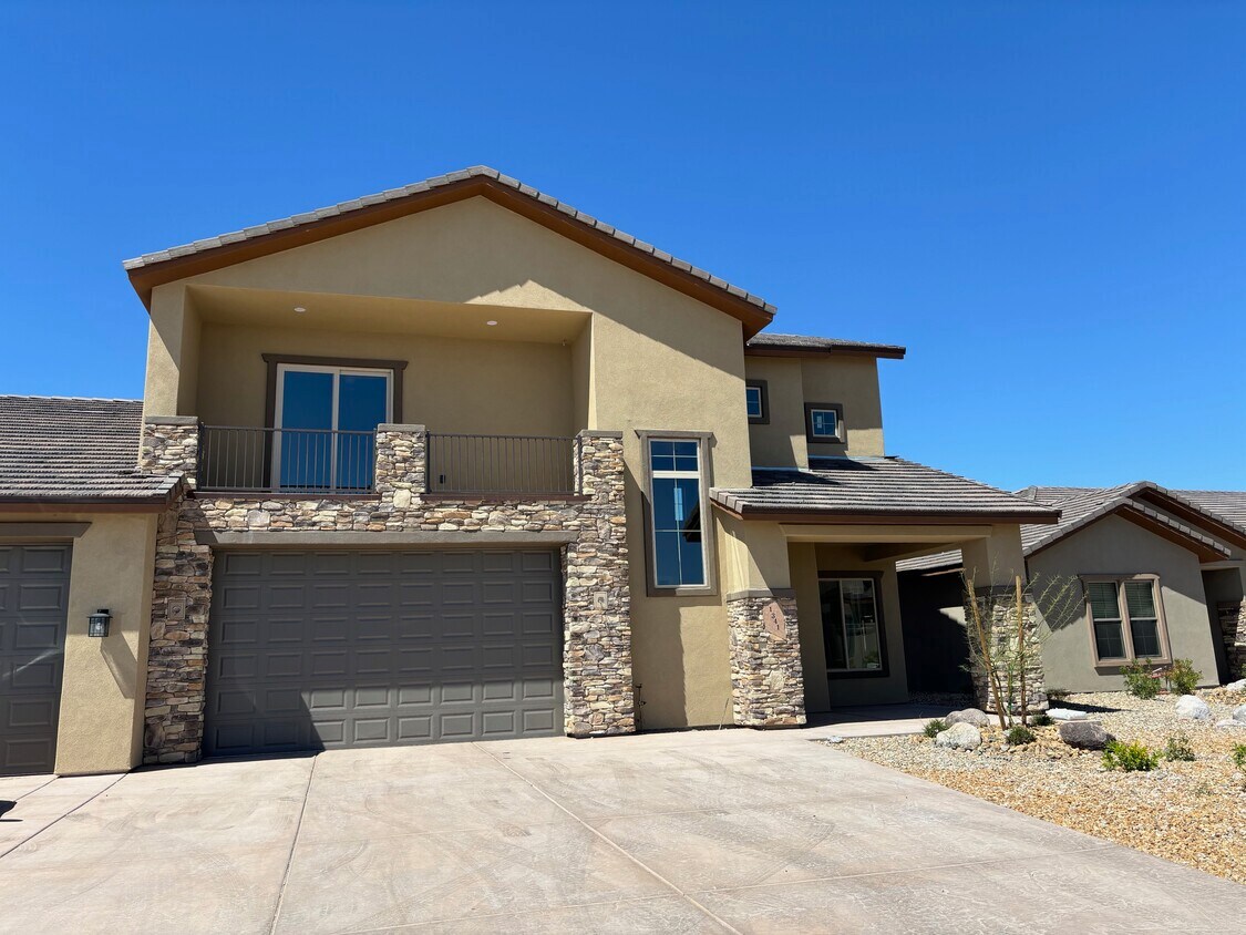 Foto principal - 1341 River Boat Dr