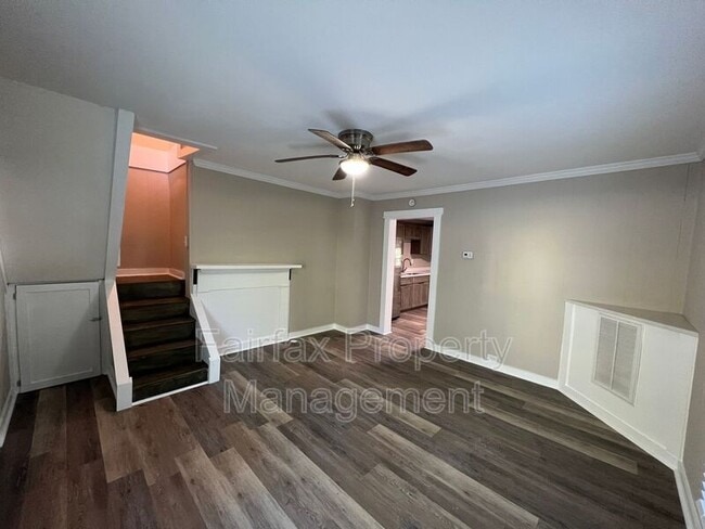 Photo - 919 Washington St Apartment