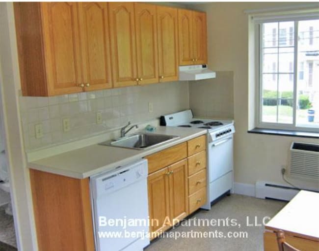 Foto del edificio - 15 Brattle Pl