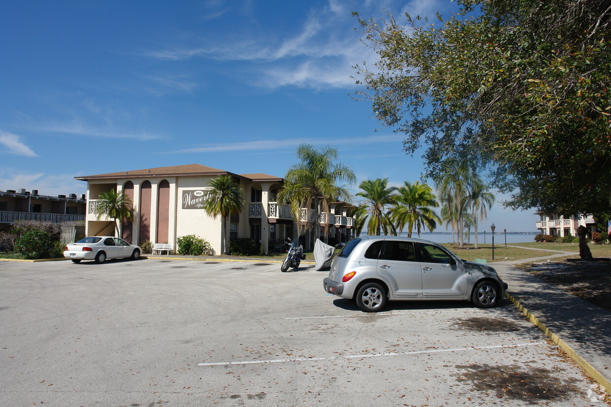 Building Photo - Waverly Apartments