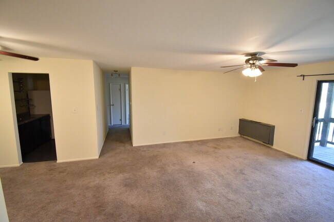 Building Photo - 4618 Northfox Ln