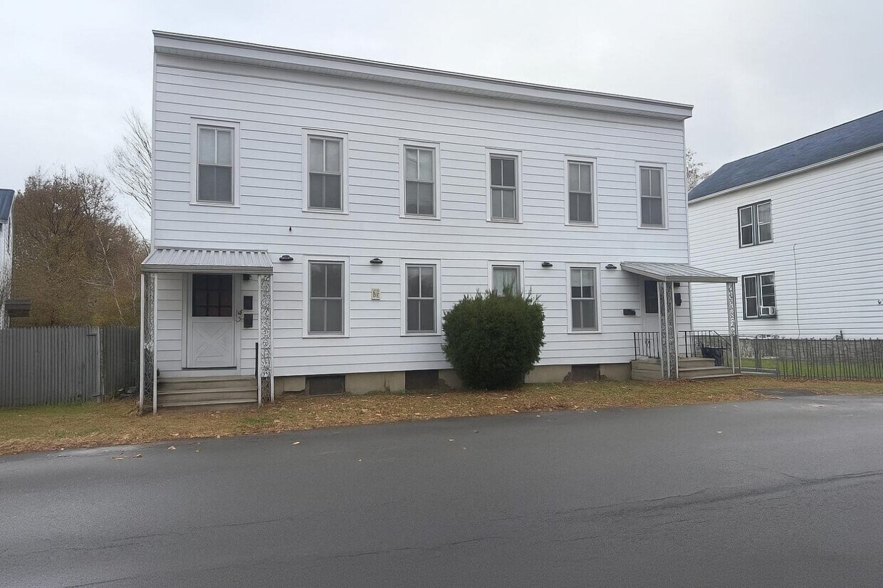 Foto principal - 20 Marvin Ave