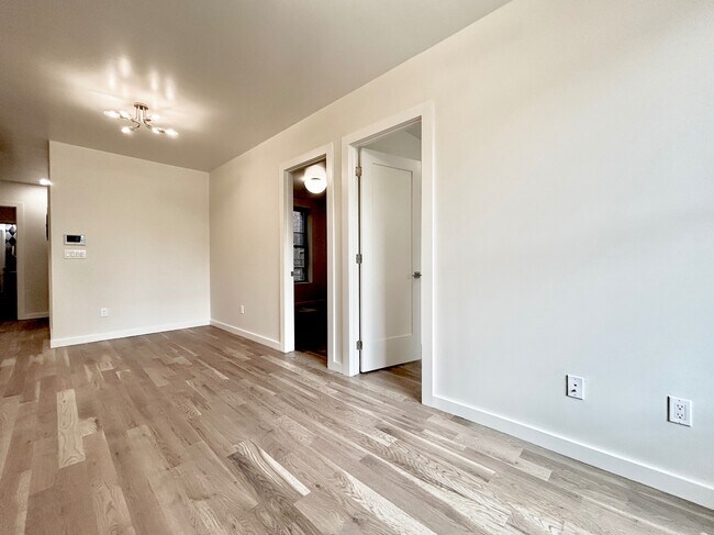 Building Photo - 524 W 134th St