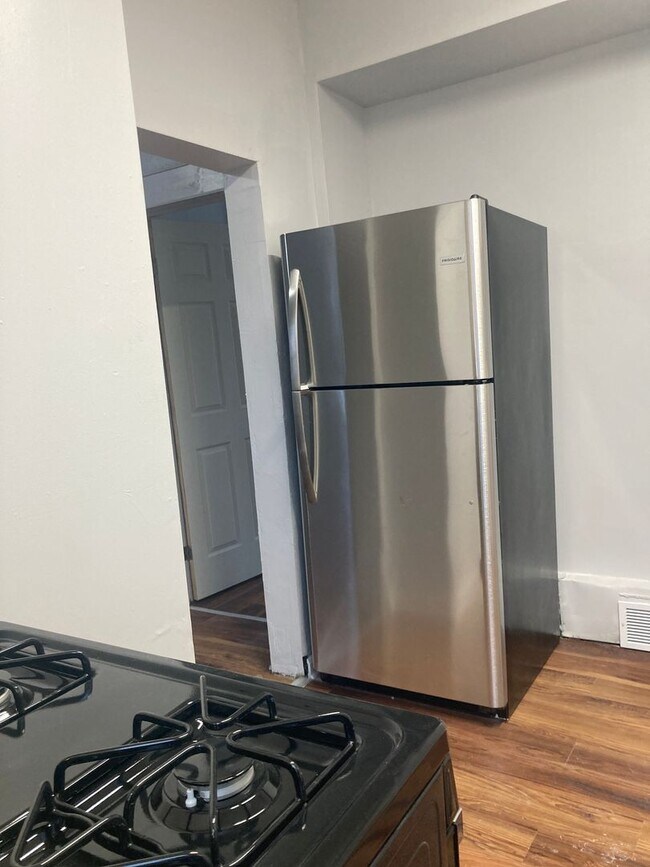 Photo - 4036 Perrysville Ave Apartment