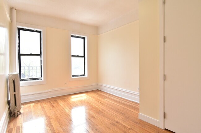 Foto del edificio - 106-108 Convent Ave